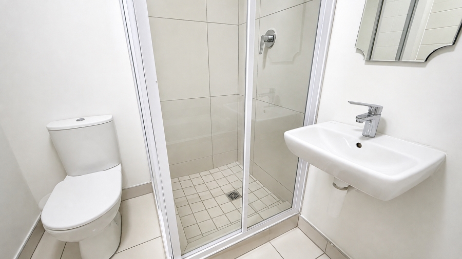 2 Bedroom Property for Sale in Zonnebloem Western Cape